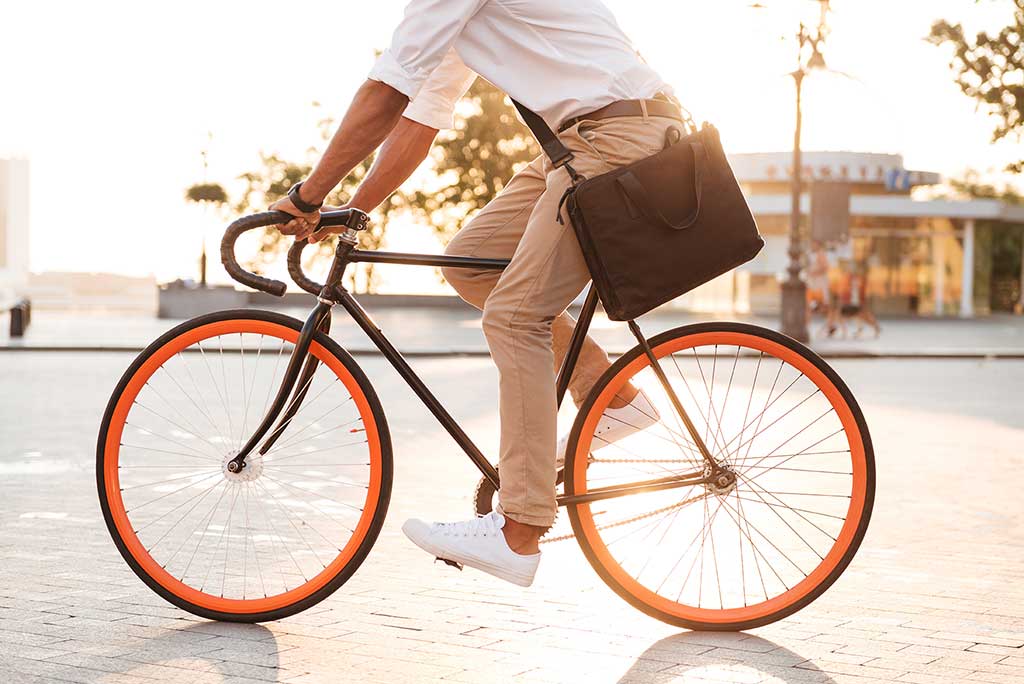 urban cyclist biking to work